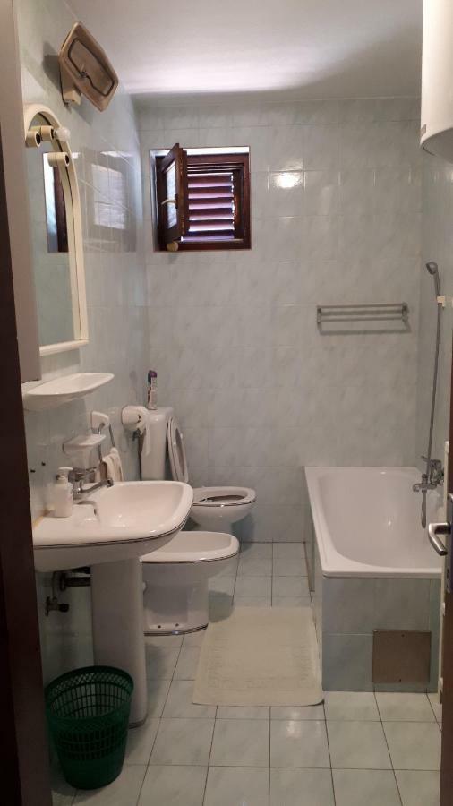 Lili Apartamento Rovinj Exterior foto